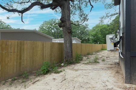 New construction Single-Family house 153 Allen Street, Gun Barrel City, TX 75156 - photo 16 16