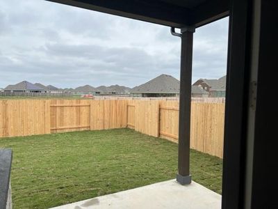 New construction Single-Family house 106 Vallevo Rd, Hutto, TX 78634 Premier Series - Rosewood- photo 26 26