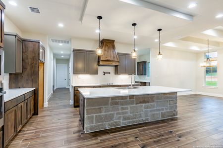 New construction Single-Family house 184 Crescent Ridge, Adkins, TX 78101 - photo 9 9