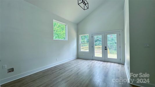 New construction Single-Family house 2805 Old Steele Creek Road, Charlotte, NC 28208 - photo 6 6