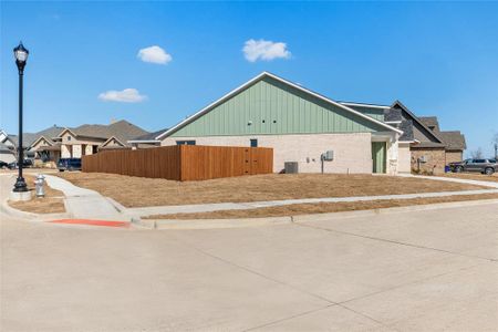 New construction Single-Family house 1712 Reverie Road, Burleson, TX 76028 - photo 34 34