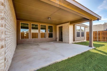 New construction Single-Family house 297 Resting Place, Waxahachie, TX 75165 Lansing - Front Entry- photo 38 38