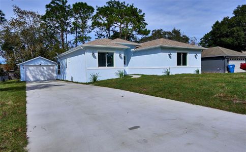 New construction Single-Family house 13367 Twin Lake Avenue, Spring Hill, FL 34609 - photo 5 5