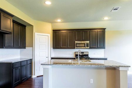 New construction Single-Family house 504 Lavender Drive, Van Alstyne, TX 75495 Chesterfield Plan- photo 7 7