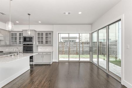 New construction Single-Family house 12029 Royal Oaks Run Drive, Houston, TX 77082 Hamilton A3- photo 7 7