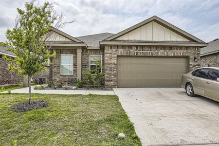 New construction Single-Family house 8317 Stovepipe Drive, Fort Worth, TX 76179 - photo 0 0