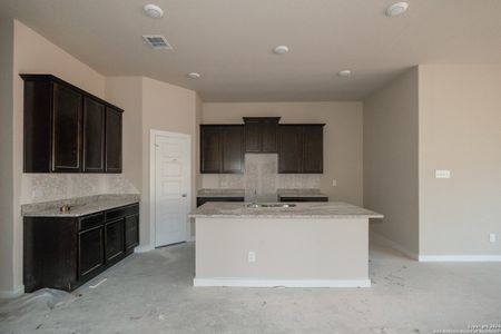 New construction Single-Family house 5527 Jade Valley, San Antonio, TX 78242 - photo 2 2