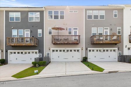 New construction Townhouse house 330 George Pine Way, Knightdale, NC 27545 - photo 48 48