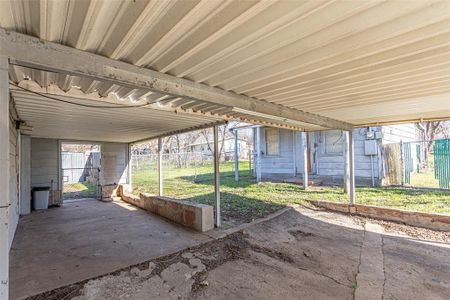 New construction Single-Family house 417 Throckmorton Street, Weatherford, TX 76086 - photo 3 3