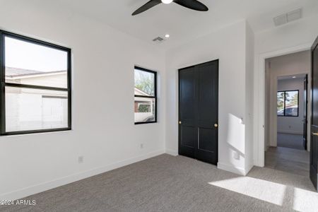New construction Single-Family house 2829 E Avalon Drive, Phoenix, AZ 85016 - photo 25 25