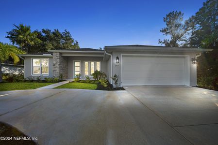New construction Single-Family house 194 Bird Of Paradise Drive, Palm Coast, FL 32137 - photo 1 1