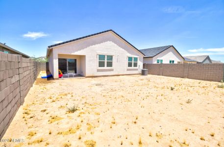 New construction Single-Family house 1167 W Paradise Way, Casa Grande, AZ 85122 - photo 16 16