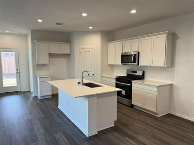 New construction Single-Family house 5040 Marcasca Drive, Katy, TX 77493 Plan E30D- photo 2 2