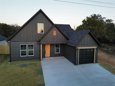 New construction Single-Family house 5615 San Jacinto Drive, Granbury, TX 76048 - photo 0