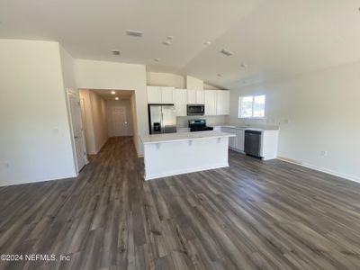 New construction Single-Family house 2352 Dallas Creek Lane, Green Cove Springs, FL 32043 - photo 3 3
