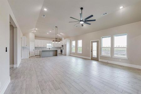 New construction Single-Family house 988 County Road 2726, Caddo Mills, TX 75135 - photo 12 12