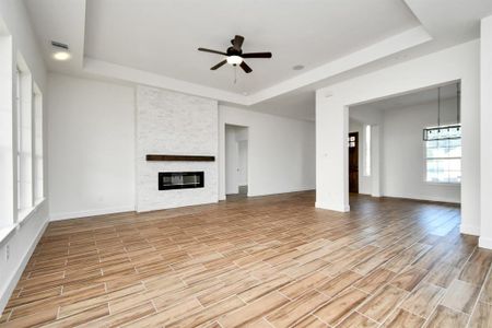 New construction Single-Family house 2138 Twin Lakes Blvd, West Columbia, TX 77486 - photo 8 8