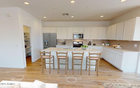 Clover_Virtually_Furnished_Kitchen