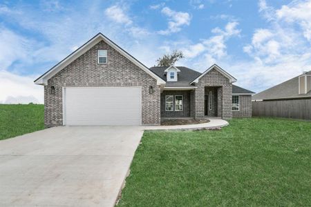 New construction Single-Family house 2138 Twin Lakes Blvd, West Columbia, TX 77486 - photo 0 0