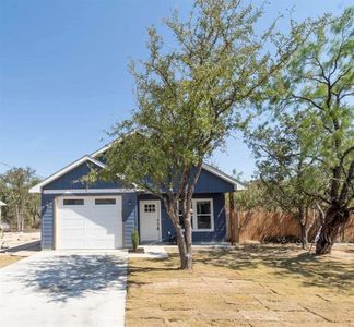 New construction Single-Family house 307 Cedarhill Dr, Granite Shoals, TX 78654 - photo 1 1