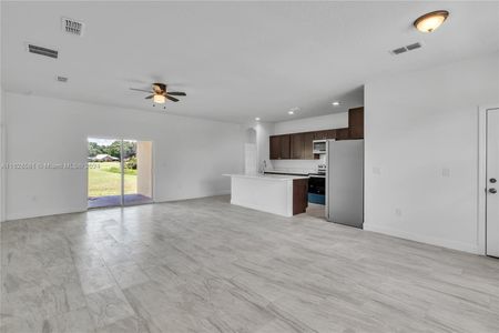 New construction Single-Family house 15190 Cr-565A, Clermont, FL 34711 - photo 13 13