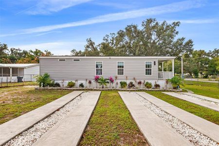 New construction Manufactured Home house 101 Temple Street, Winter Haven, FL 33880 - photo 0