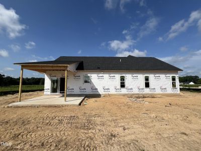 New construction Single-Family house 912 Olive Branch Drive, Smithfield, NC 27577 - photo 5 5