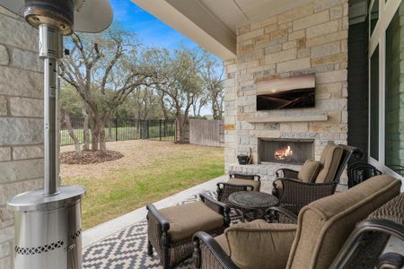 New construction Single-Family house 244 Moonlit Stream Pass, Dripping Springs, TX 78620 - photo 4 4