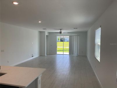 New construction Single-Family house 10678 Tupper Cay Drive, San Antonio, FL 33576 Splendor II- photo 9 9