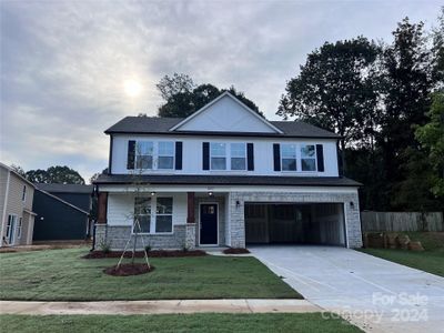 New construction Single-Family house 2037 White Cypress Court, Unit KH07, Charlotte, NC 28216 - photo 0