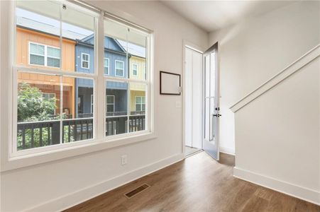 New construction Townhouse house 165 Color Circle, Atlanta, GA 30317 - photo 16 16