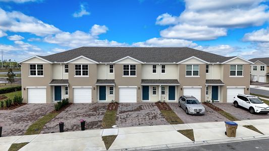 New construction Townhouse house 6748 Alder Road, Saint Cloud, FL 34773 - photo 0