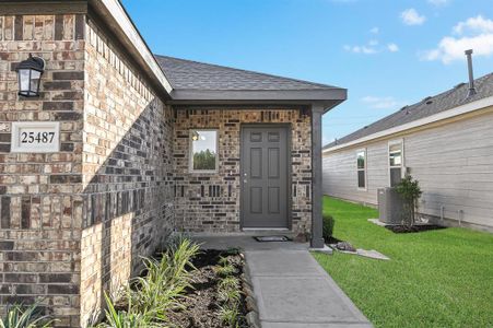 New construction Single-Family house 21814 Colonial Meadow Creek Trail, Waller, TX 77484 - photo 23 23