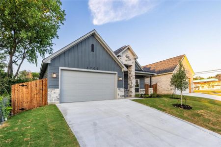 New construction Single-Family house 2702 Nw 22Nd Street, Fort Worth, TX 76106 - photo 2 2