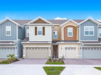 New construction Townhouse house 5783 Spotted Harrier Way, Lithia, FL 33547 - photo 0 0