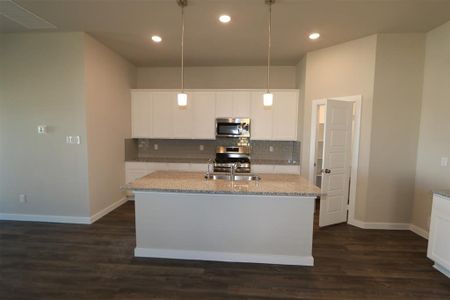 New construction Single-Family house 1915 Live Springs Way, Rosenberg, TX 77471 Boone - Smart Series- photo 5 5