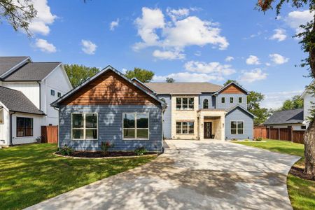 Elegant curb appeal