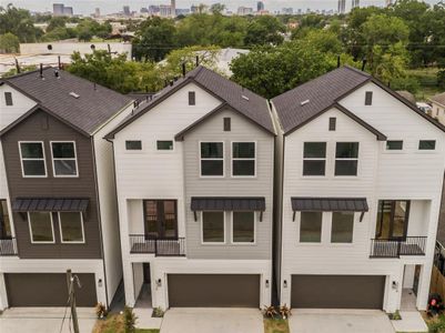 New construction Single-Family house 7215 Brazil Street, Houston, TX 77093 - photo 0