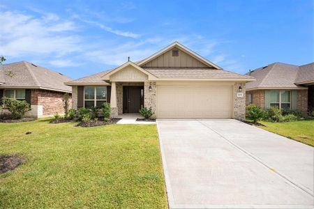 New construction Single-Family house 4401 East Bayou Maison Circle, Dickinson, TX 77539 - photo 0