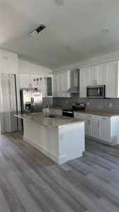 New construction Single-Family house 5413 N Forest Hills Drive, Tampa, FL 33603 - photo 2 2