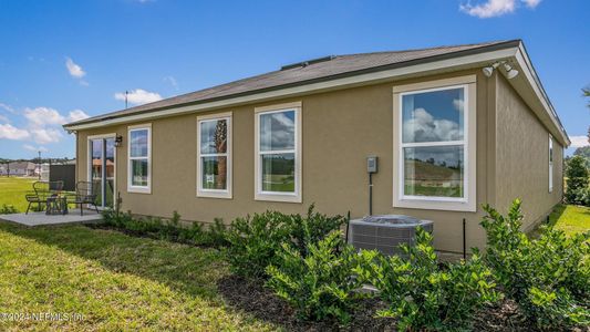 New construction Single-Family house 118 Hulett Woods Road, Palm Coast, FL 32137 - photo 18 18