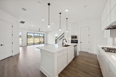 New construction Single-Family house 320 Millbend Road, Georgetown, TX 78633 Grant 4231 Freedom Series- photo 15 15