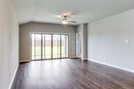 New construction Single-Family house 2110 Colt Court, Seagoville, TX 75159 The Oleander- photo 10 10