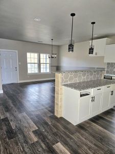 New construction Single-Family house 2610 17Th Street, Fort Worth, TX 76106 - photo