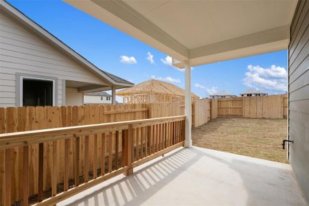 New construction Single-Family house 109 Mccrae Dr, Liberty Hill, TX 78642 McKinney Homeplan- photo 38 38