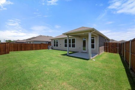 New construction Single-Family house 418 Boroughbridge Drive, Princeton, TX 75407 - photo 22 22