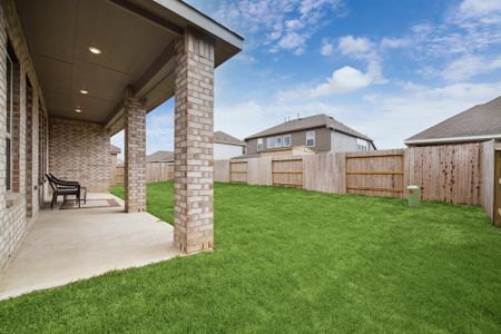 New construction Single-Family house 3707 Meadow Breeze Lane, Rosenberg, TX 77471 - photo 30 30