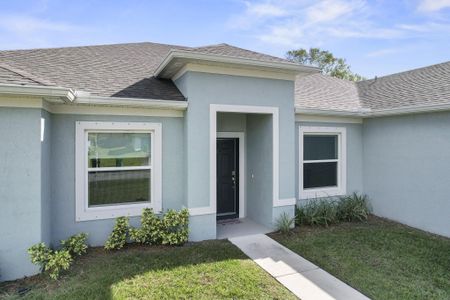 New construction Single-Family house 734 Sw Alton Circle, Port Saint Lucie, FL 34953 - photo