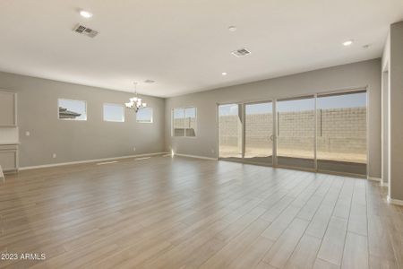 New construction Single-Family house 5534 N 193Rd Avenue, Litchfield Park, AZ 85340 - photo 10 10