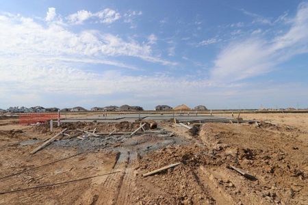 New construction Single-Family house 22218 Bushy Matgrass Lane, Cypress, TX 77433 - photo 3 3